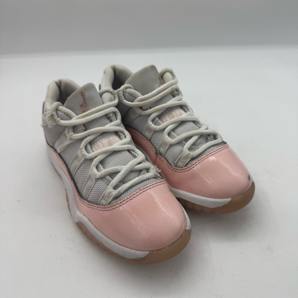 Jordan 11 Retro Low "Legend Pink" Preschool Girls' Shoe Size 13.5C – Pre-Owned